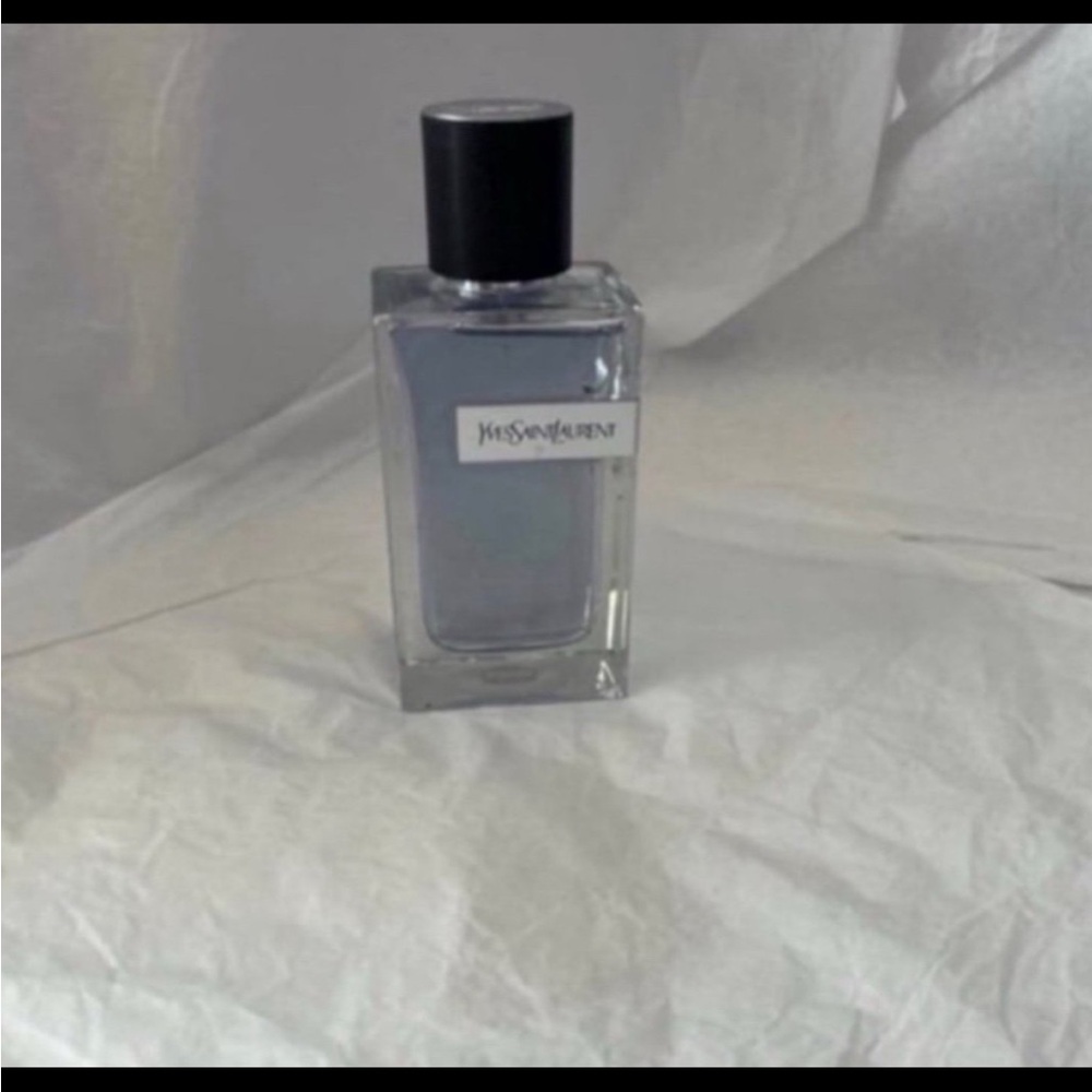YVES SAINT LAURENT 3.3 FL OZ 
EAU DE TOILLETTE